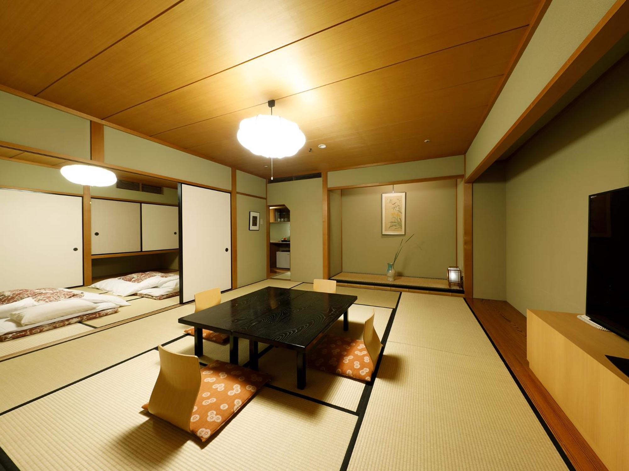 Premier Hotel -Tsubaki- Sapporo Exterior photo A traditional Japanese room